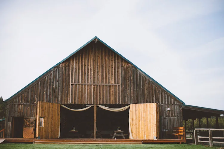 or-barn-wedding-venue_long-hollow-ranch1